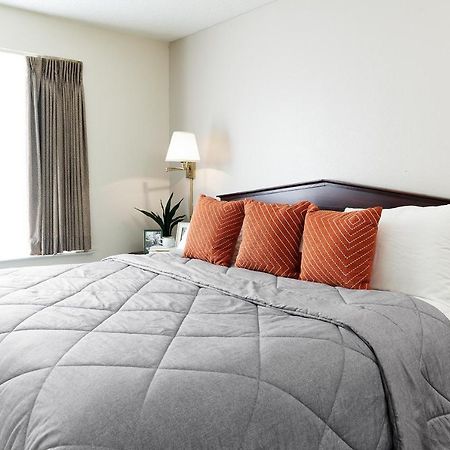 Intown Suites Extended Stay Houston Tx - Cypress Station Bammel 외부 사진